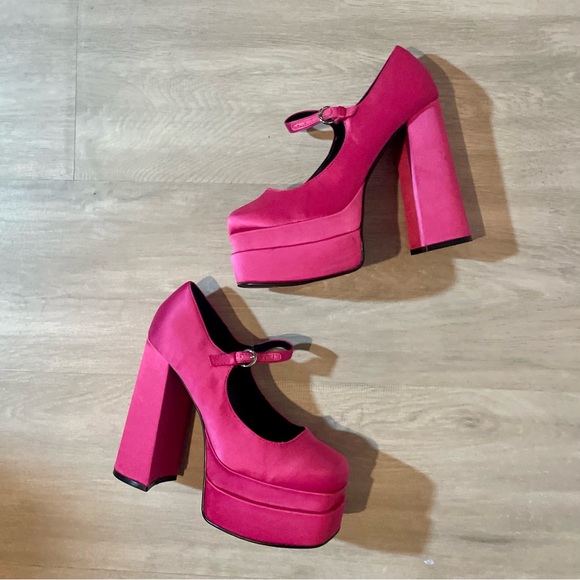 SOLD Call it spring pink platform heels - Picture 12 of 13